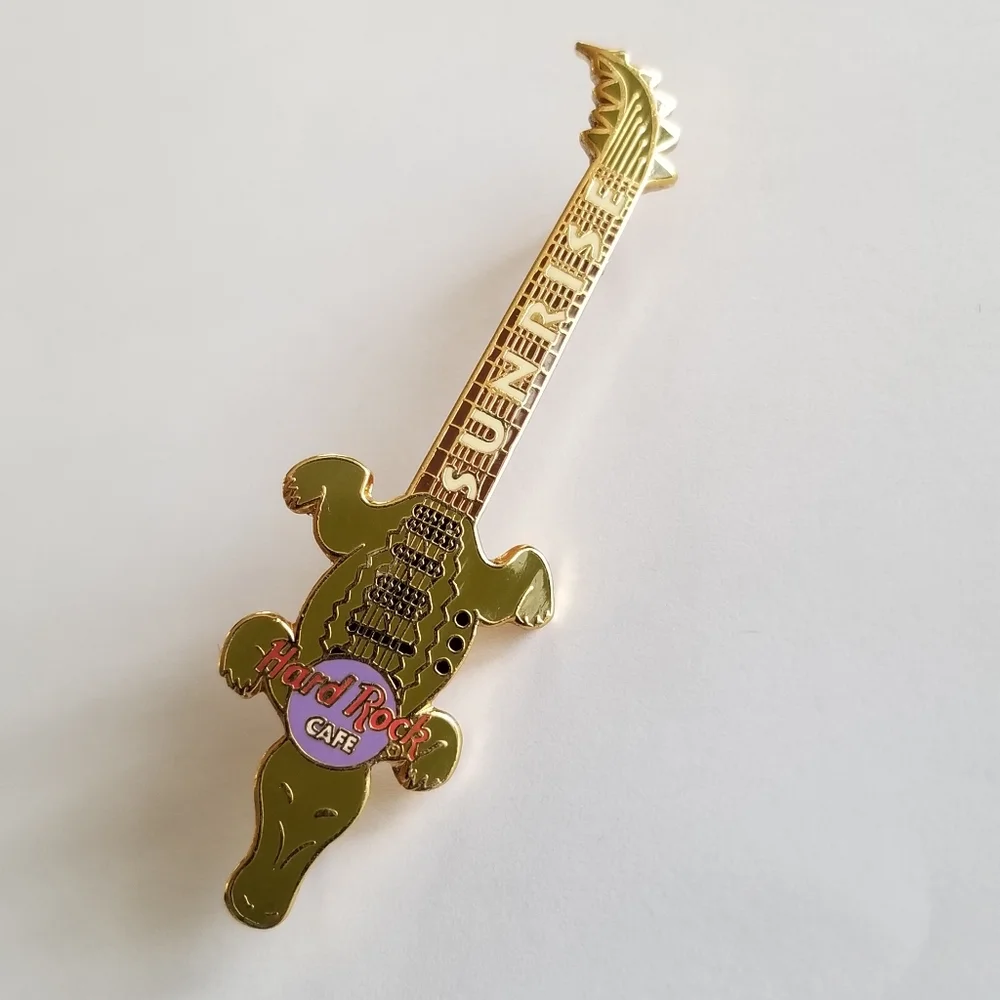 Hard Rock Sunrise alligator guitar pin pals FL Florida brooch hrc